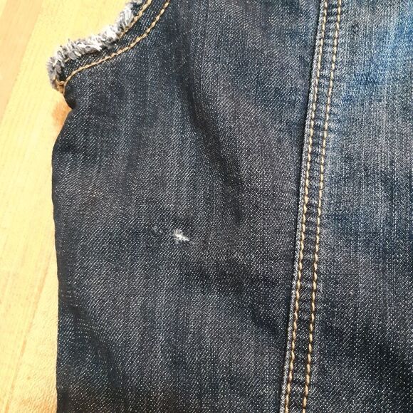 Hot Kiss Jean Vest size Medium - Picture 11 of 12